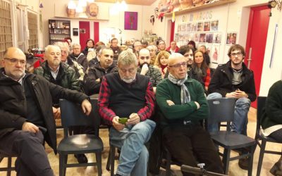 Presentación de Acampa en el Local de Os Maracos